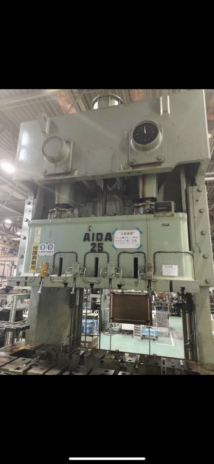 Dập aida 250 tấn