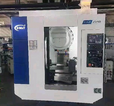 Máy khoan taro CNC Z-mart