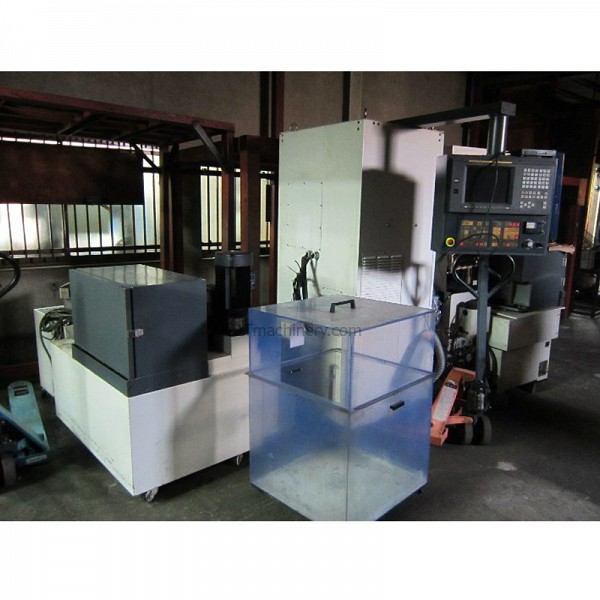 Máy Gia Công CNC