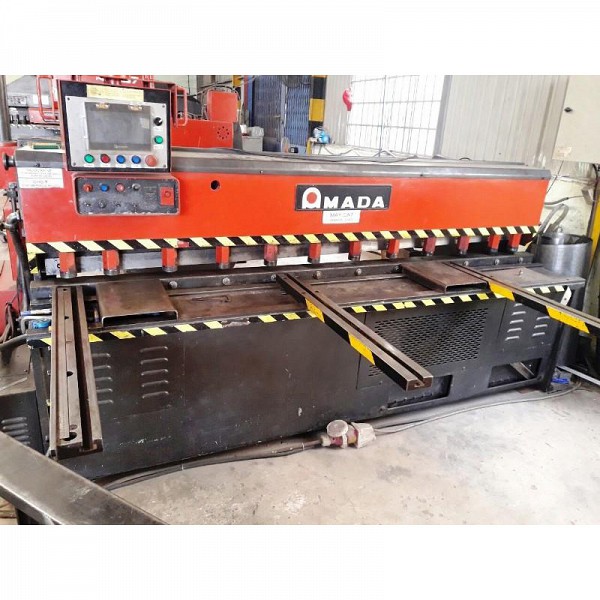 Máy Gia Công Tấm