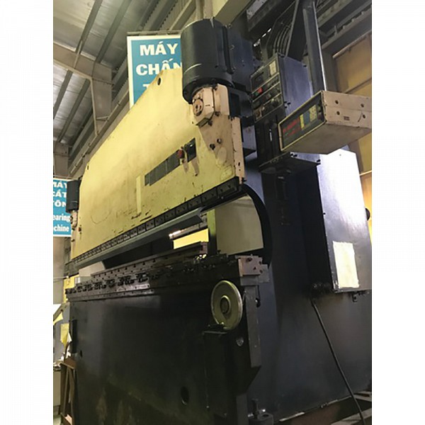 Máy Gia Công Tấm