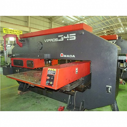 Máy đột CNC Amada VIP 345
