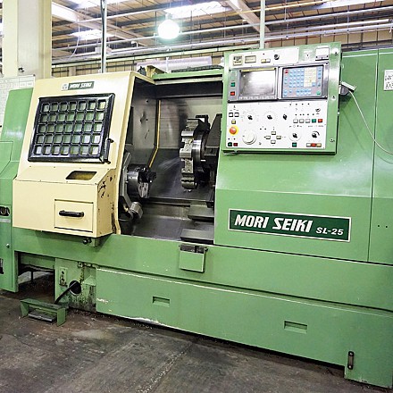 Máy tiện MORI SEIKI SL-25B 1990