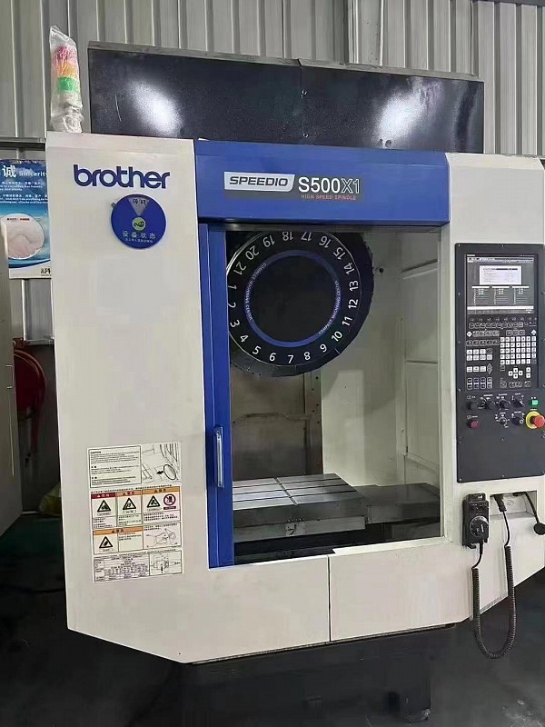 Máy Gia Công CNC