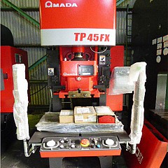 Máy Dập Thủy Lực Amada TP45FX